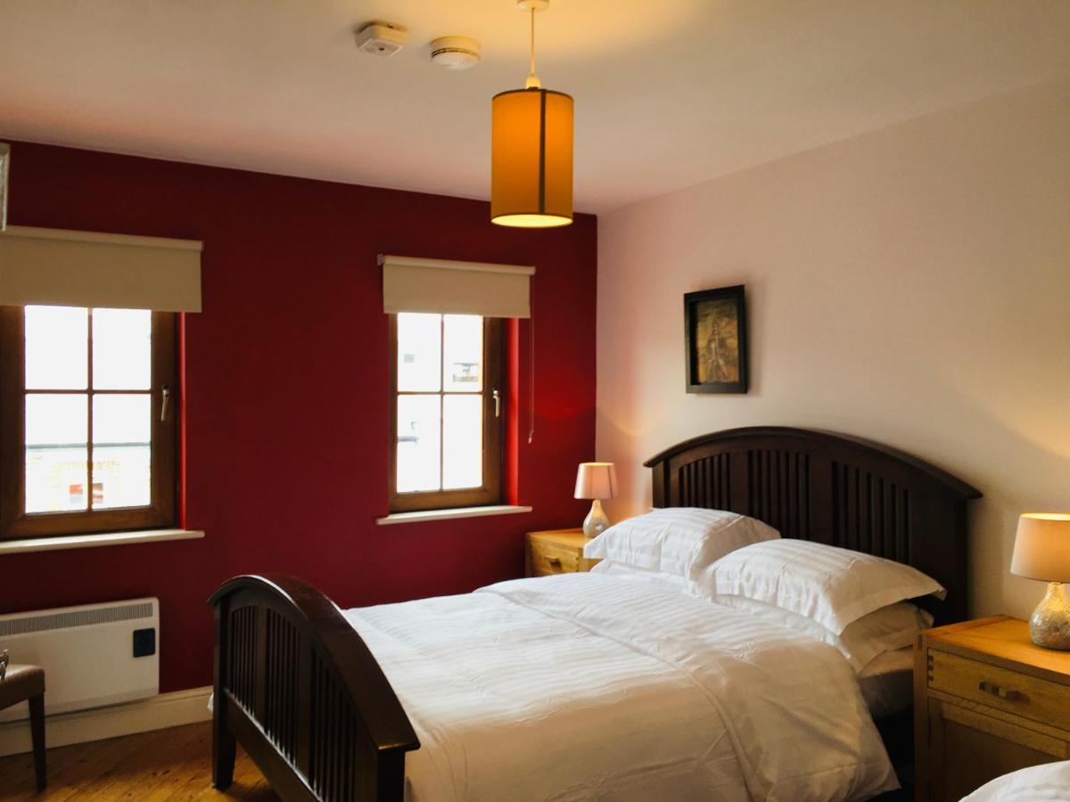Apartment 8, Clifden Bay Apartments Экстерьер фото